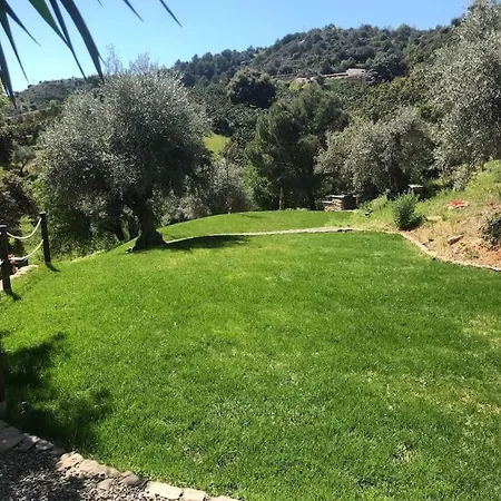 Penthouse Apartment, Cortijo Fruitful Hills マラガ