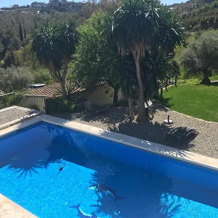 Penthouse Apartment, Cortijo Fruitful Hills Малага